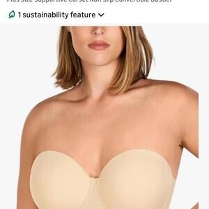 NWT Women's Strapless Bra in Cream